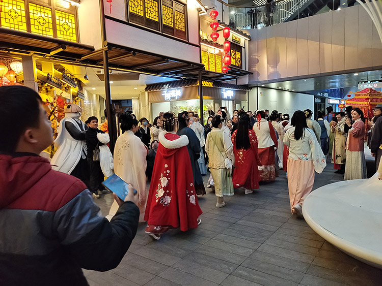 上海愛琴海購物公園漢服活動(圖1)